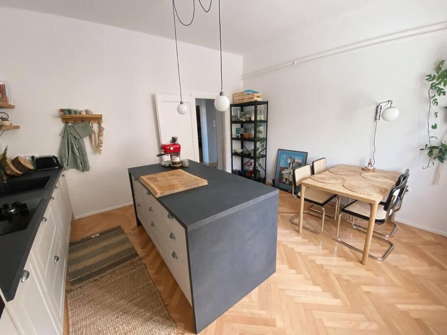 Cosy Apartment Tivoli Center Free Park Ljubljana Exterior photo